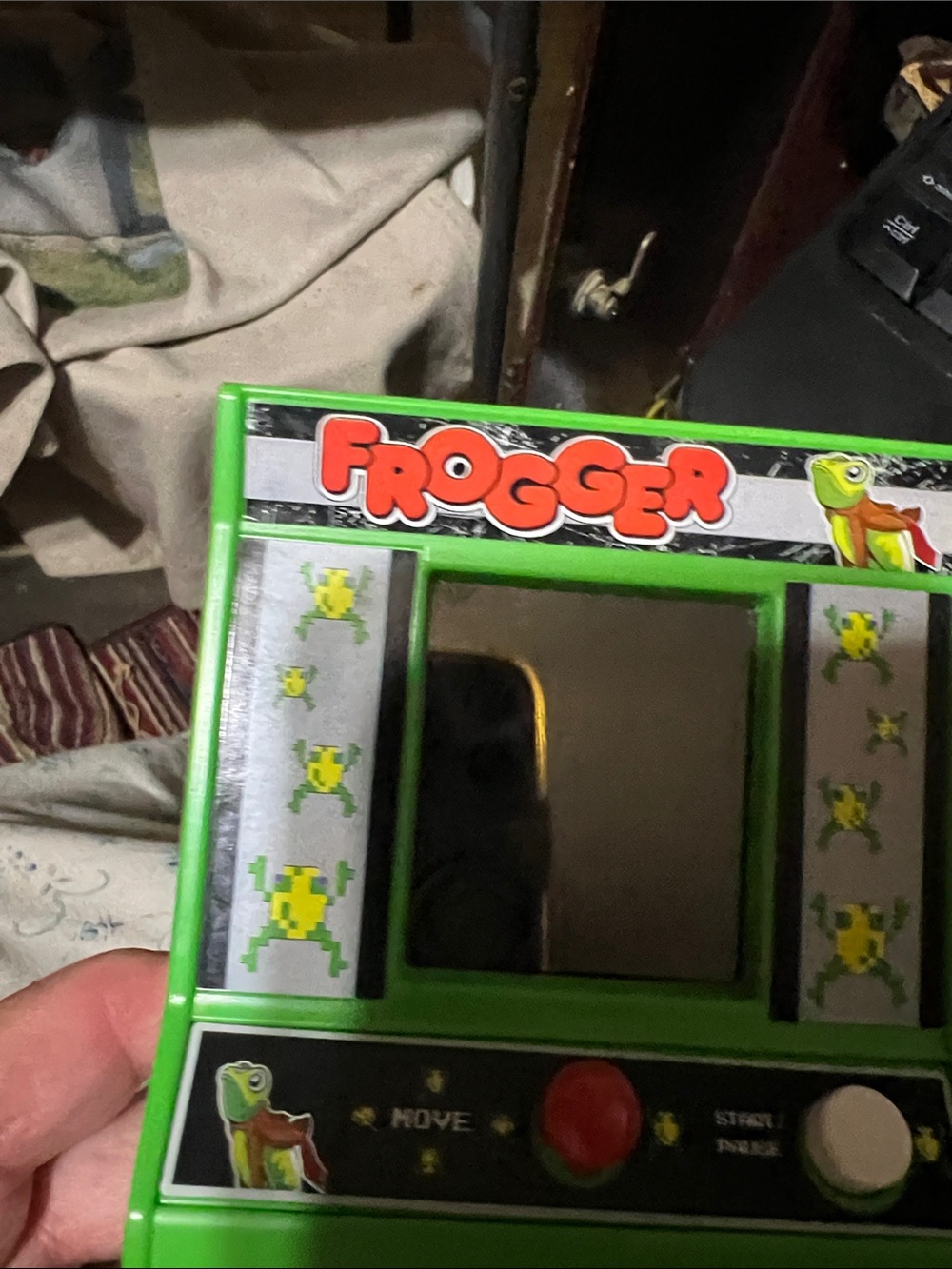 Retro - Picture 2 of 4